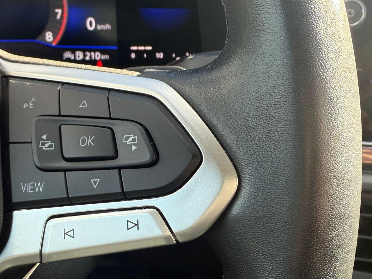 Volkswagen POLO 1.0 TSI Style Navigatie via app | Parkeersensoren | Adapt. Cruise controle | Clima