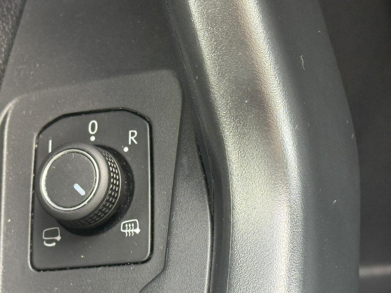 Volkswagen POLO 1.0 TSI Style Navigatie via app | Parkeersensoren | Adapt. Cruise controle | Clima