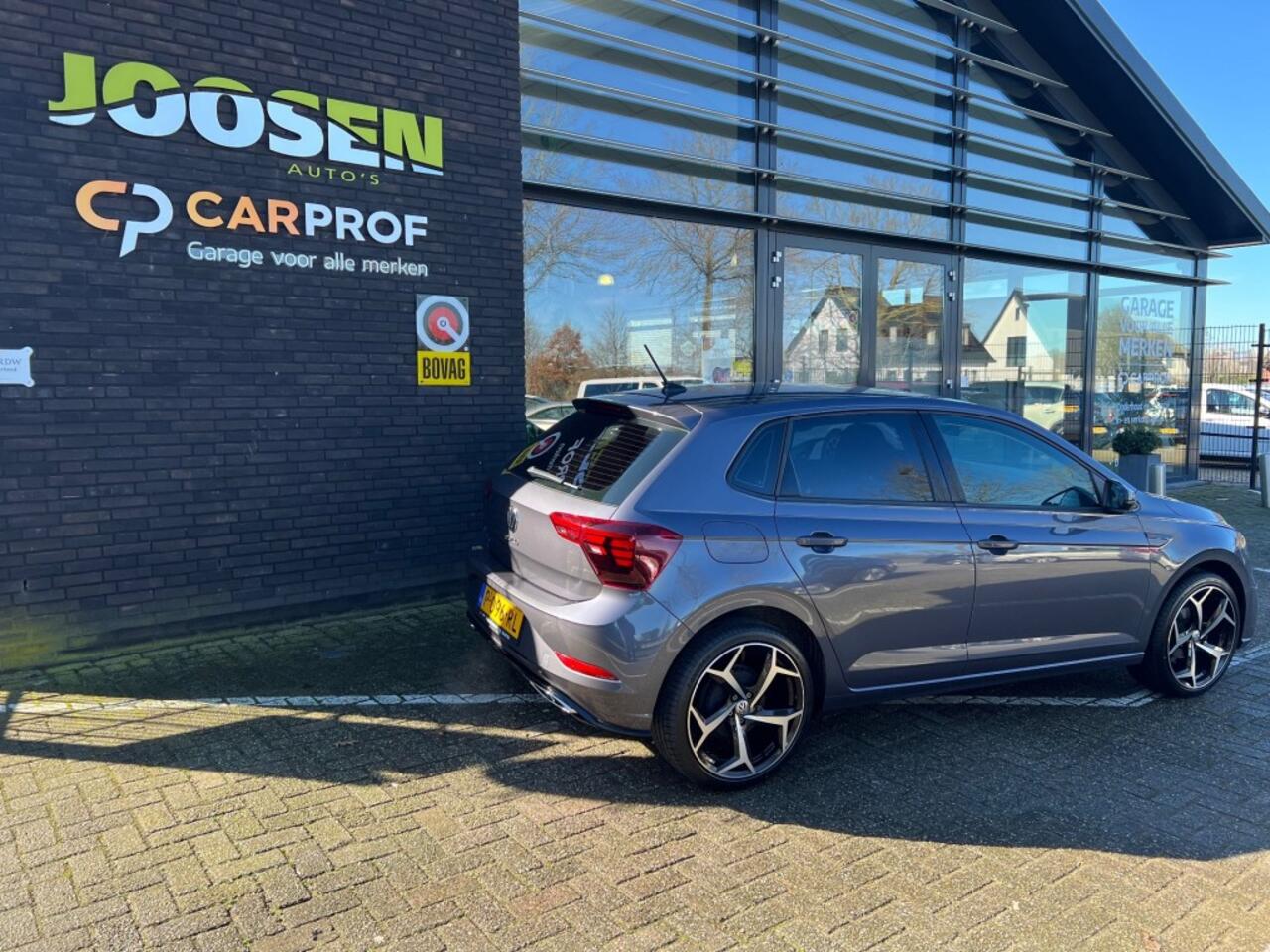 Volkswagen POLO 1.0 TSI LIFE R LINE