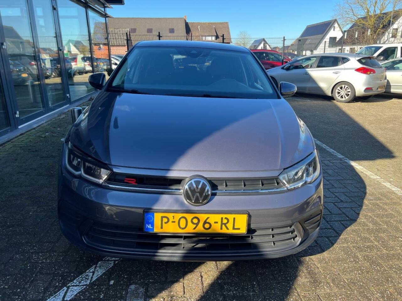Volkswagen POLO 1.0 TSI LIFE R LINE
