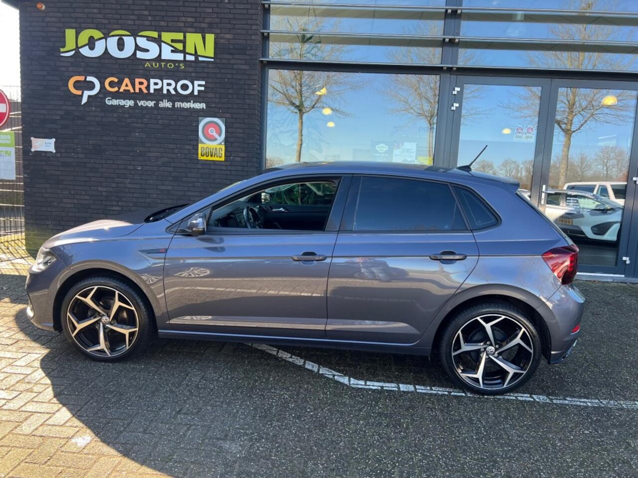 Volkswagen POLO 1.0 TSI LIFE R LINE