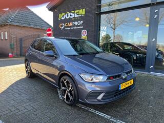 volkswagen-polo-1.0-tsi-life-r-line