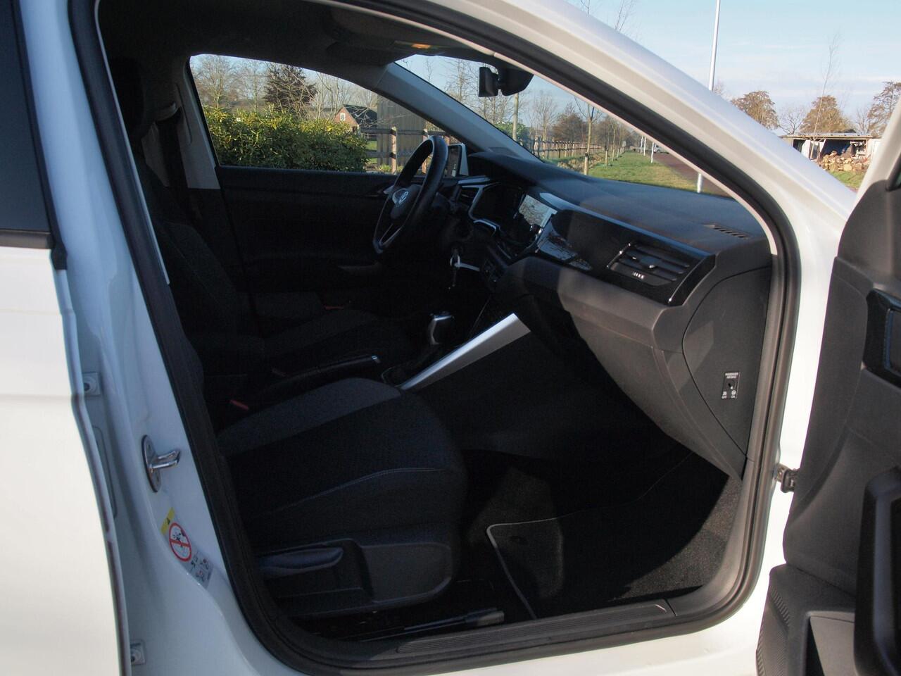 Volkswagen POLO 1.0 TSI Life Business | Automaat | Apple Carplay | Privacy Glas | Stoelverwarming | NL-Auto |