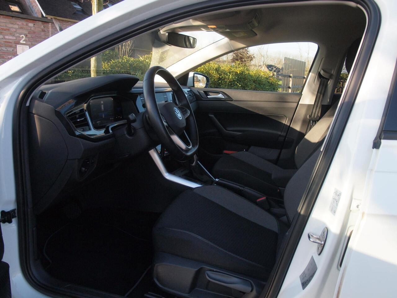 Volkswagen POLO 1.0 TSI Life Business | Automaat | Apple Carplay | Privacy Glas | Stoelverwarming | NL-Auto |