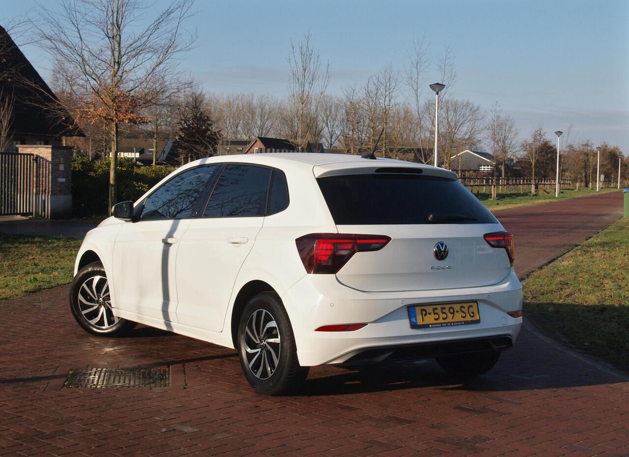 Volkswagen POLO 1.0 TSI Life Business | Apple carplay | Stoelverwarming | Parkeersensoren | Privacy Glas | NL-Auto