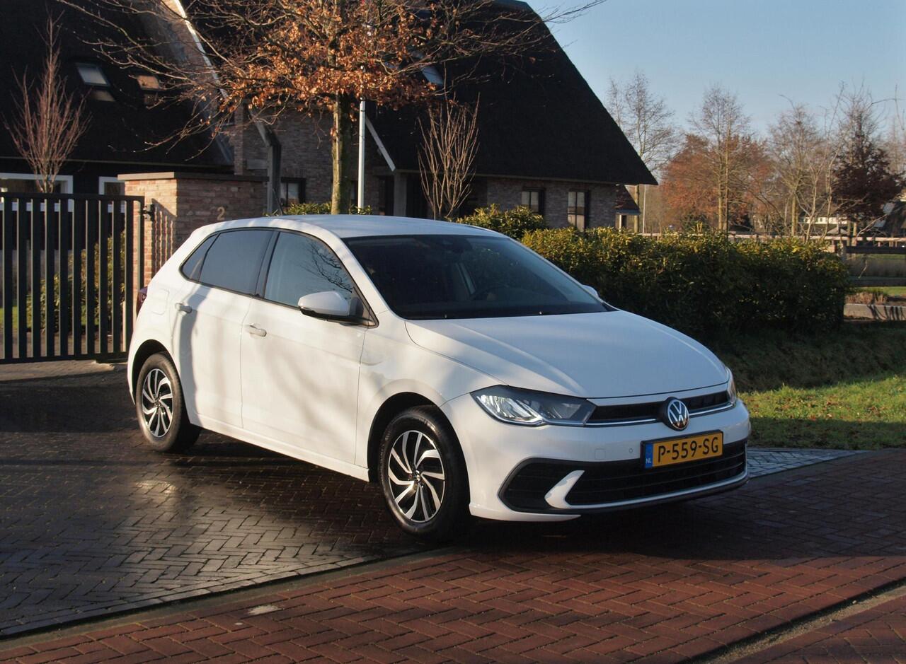 Volkswagen POLO 1.0 TSI Life Business | Apple carplay | Stoelverwarming | Parkeersensoren | Privacy Glas | NL-Auto
