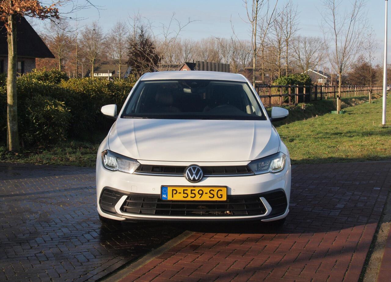 Volkswagen POLO 1.0 TSI Life Business | Apple carplay | Stoelverwarming | Parkeersensoren | Privacy Glas | NL-Auto