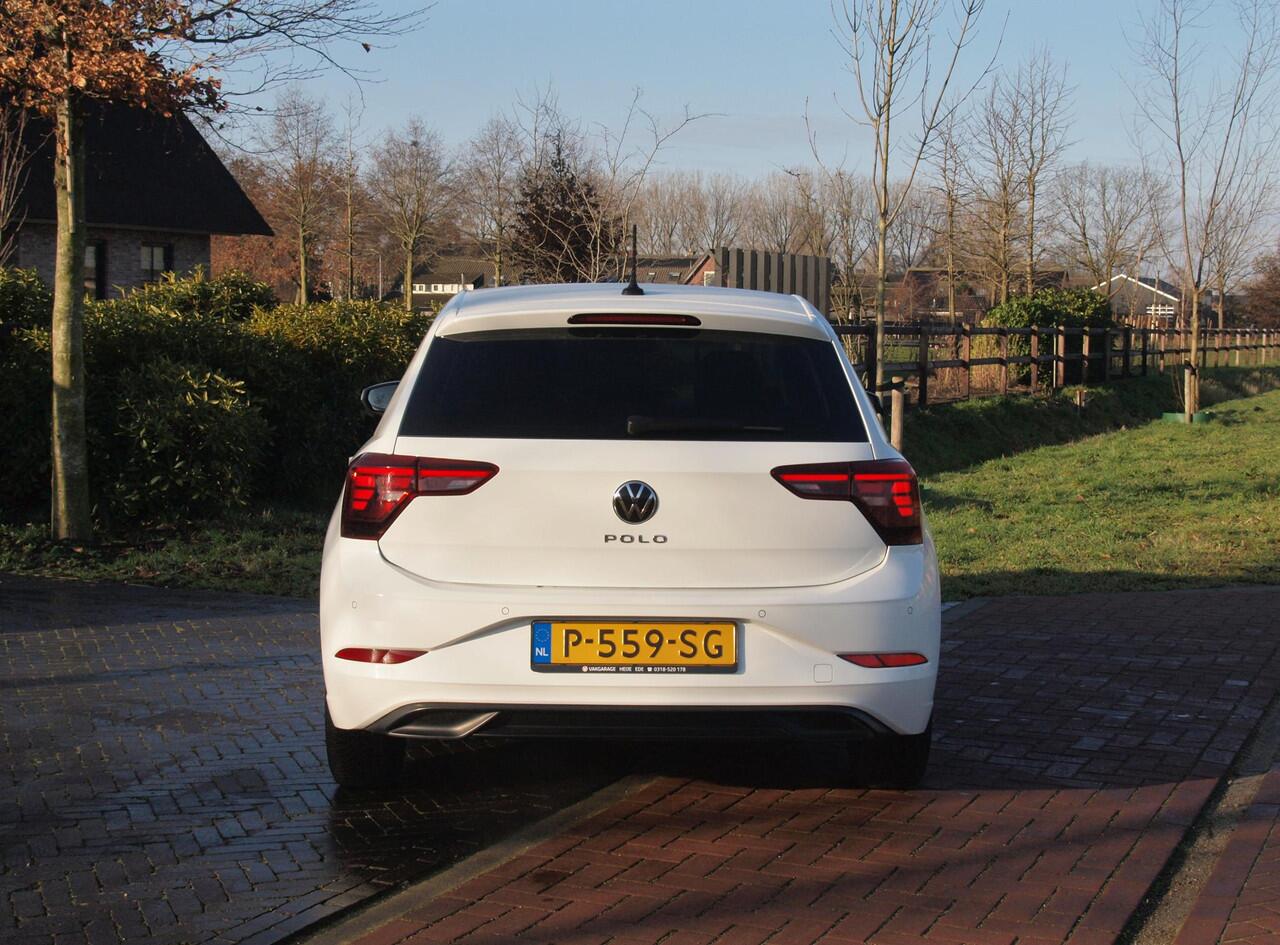 Volkswagen POLO 1.0 TSI Life Business | Apple carplay | Stoelverwarming | Parkeersensoren | Privacy Glas | NL-Auto