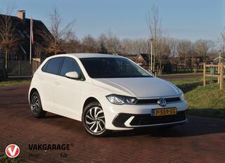 volkswagen-polo-1.0-tsi-life-busine