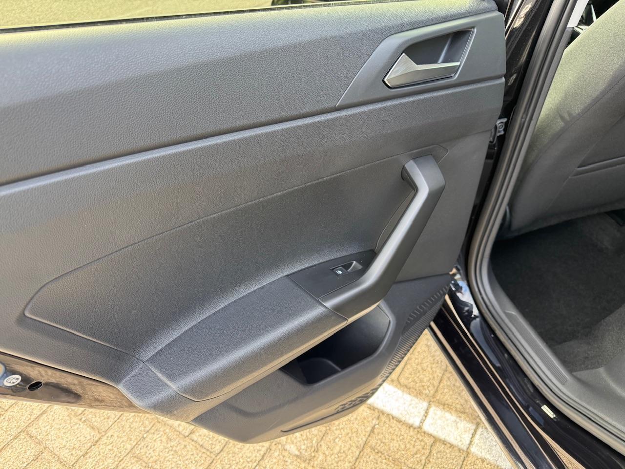 Volkswagen POLO 1.0 TSI Life | DSG | LED | Navi | Cruise C. | App connect