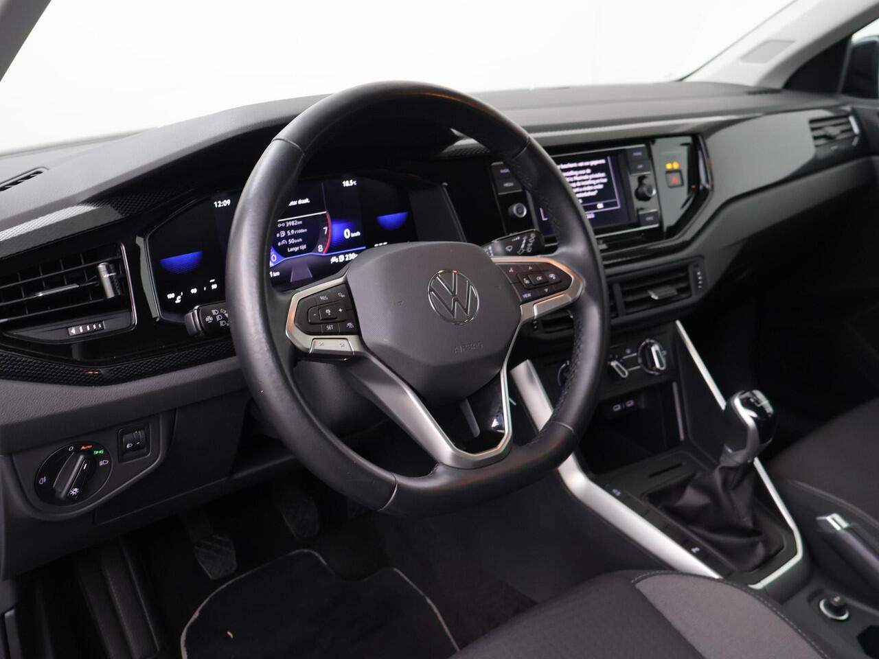 Volkswagen POLO 1.0 TSI Life | 95 PK | Adaptive cruise control | LED verlichting | Apple Carplay/Android Auto |