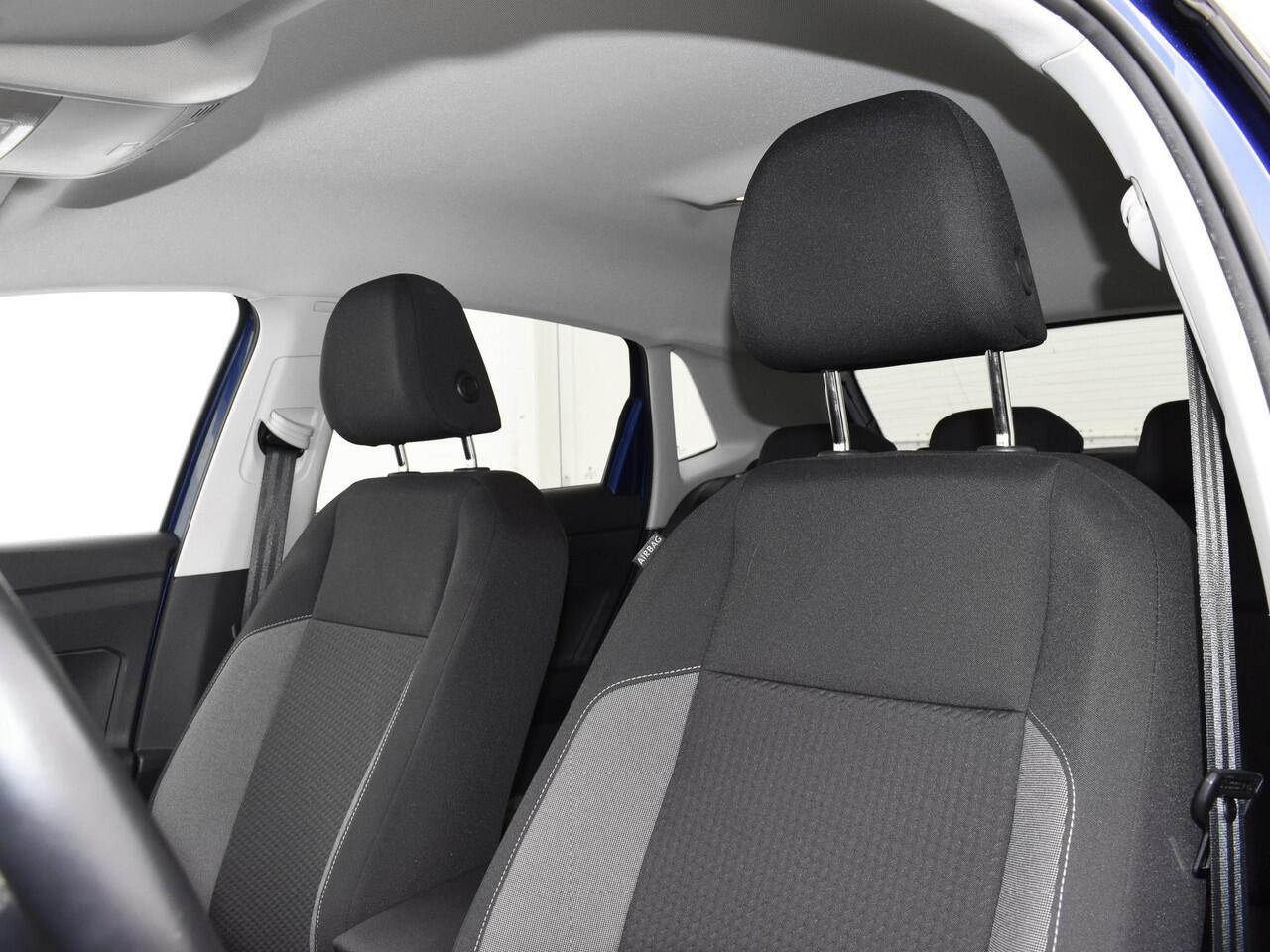 Volkswagen POLO 1.0 TSI 95pk Life · Apple/Android Car Play · Navigatie · P-Sensoren · Getint Glas · Airco · 15'' Inch · Garantie t/m 30-08-2027 of 100.000km