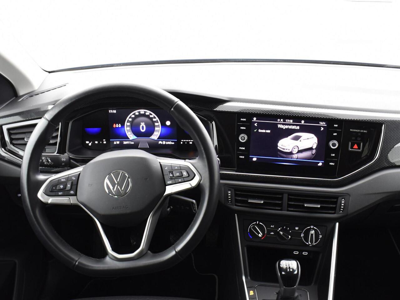 Volkswagen POLO 1.0 TSI 95pk Life · Apple/Android Car Play · Navigatie · P-Sensoren · Getint Glas · Airco · 15'' Inch · Garantie t/m 30-08-2027 of 100.000km