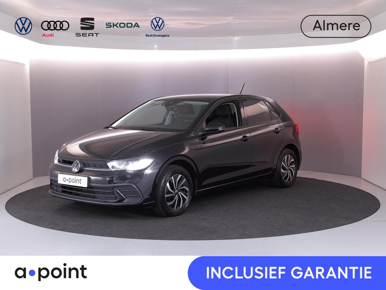 Volkswagen POLO 1.0 TSI Life 95 pk | Verlengde garantie | Navigatie | Parkeersensoren | Achteruitrijcamera | Adaptieve cruise control | Stoelverwarming |