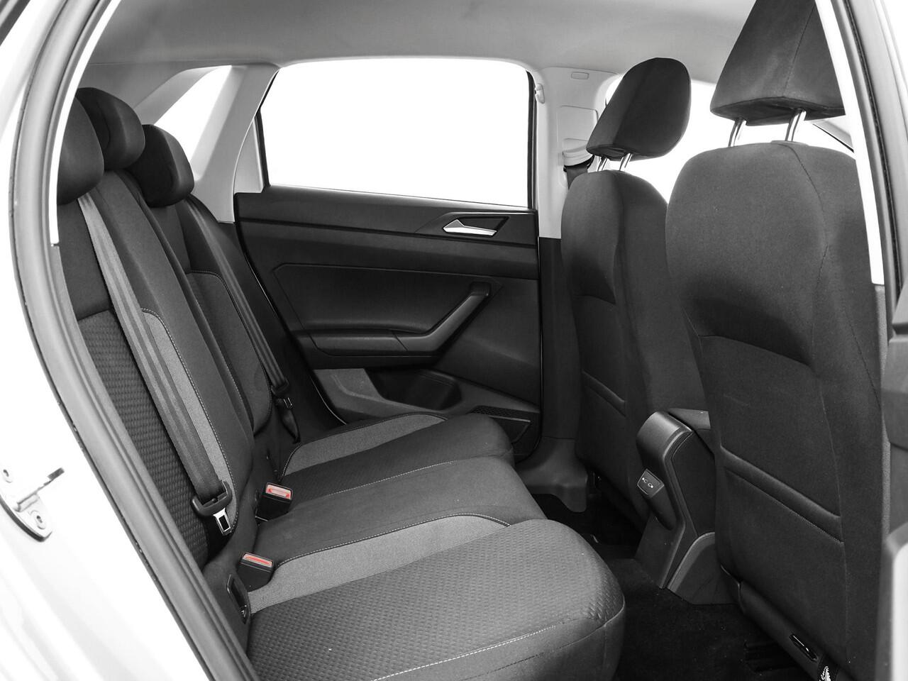 Volkswagen POLO 1.0 TSI 95pk DSG Life · Apple/Android Car Play · Navigatie · P-Sensoren · Getint Glas · 15'' Inch · Garantie t/m 16-10-2027 of 100.000km