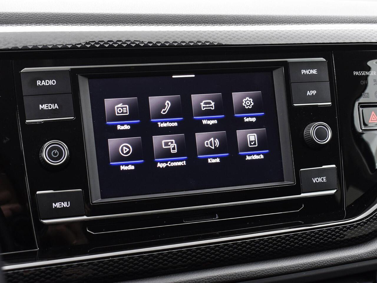 Volkswagen POLO 1.0TSI/95PK Life · Apple/Android Car Play · Parkeersensoren · Airco · Garantie t/m 31-10-2027 of 100.000km