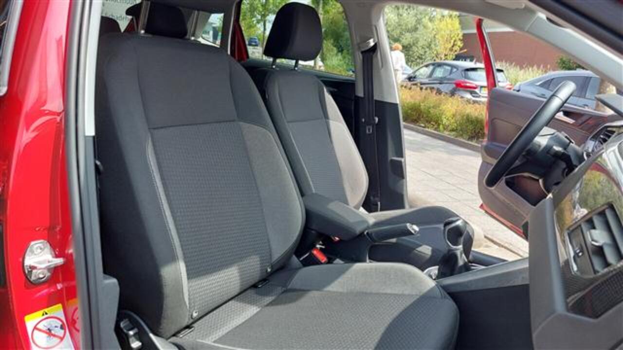 Volkswagen POLO 1.0 TSI Life Business