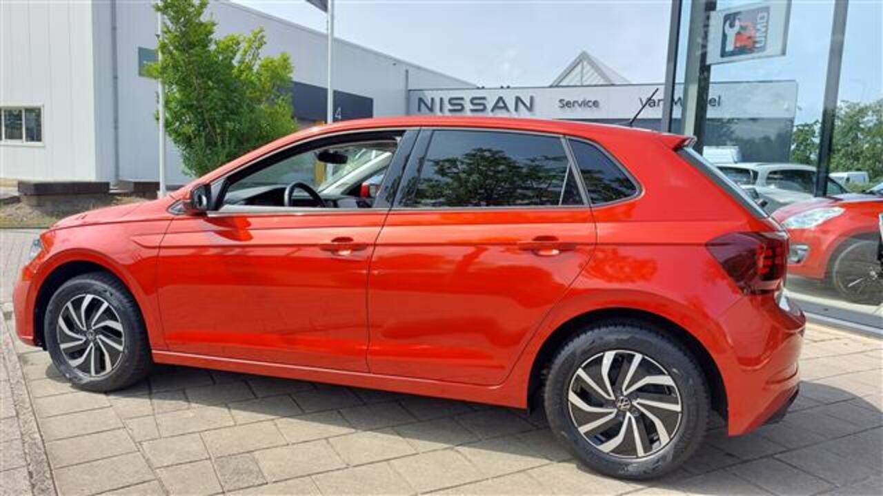 Volkswagen POLO 1.0 TSI Life Business