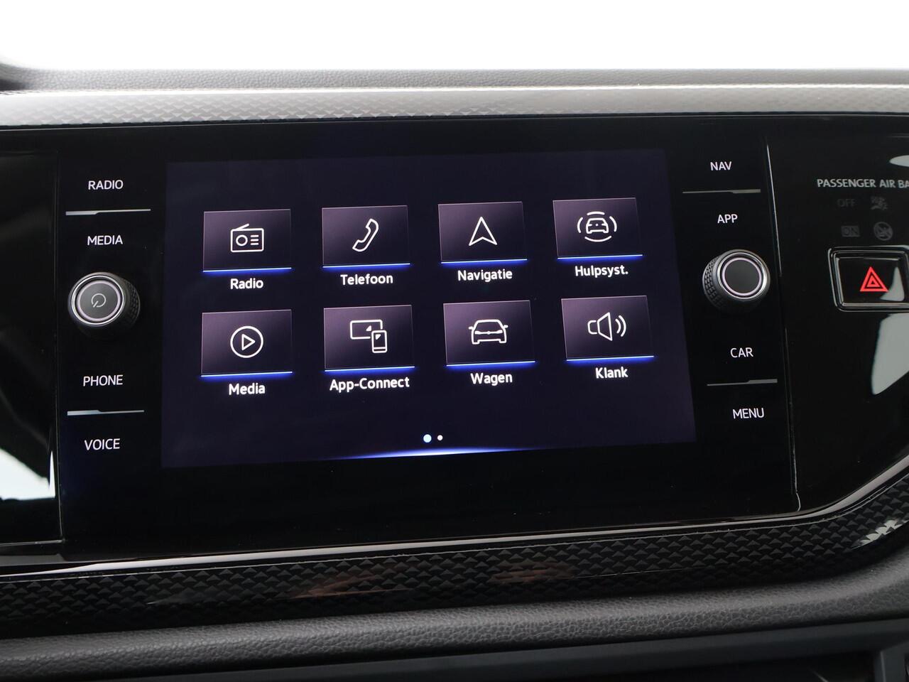 Volkswagen POLO 1.0 TSI Life | 95 PK | Automaat | Navigatie | Apple Carplay | Parkeersensoren voor en achter | DAB-radio | LM-velgen | ACC |