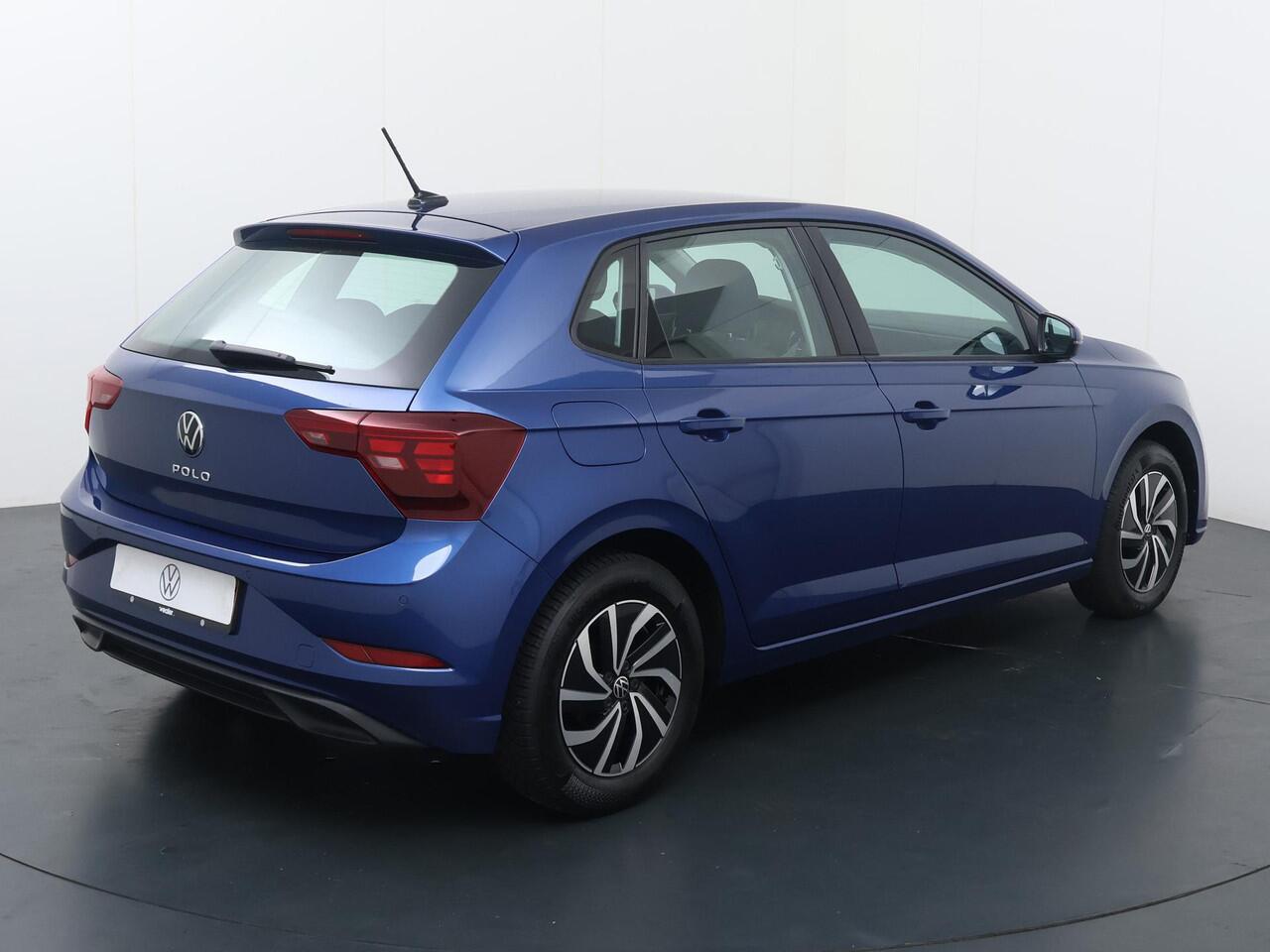Volkswagen POLO 1.0 TSI Life | 95 PK | Automaat | Navigatie | Apple Carplay | Parkeersensoren voor en achter | DAB-radio | LM-velgen | ACC |