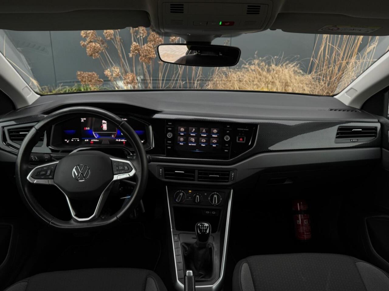 Volkswagen POLO 1.0 TSI Life GARANTIE NAVI APPLE CARPLAY ECC SPORTVELGEN