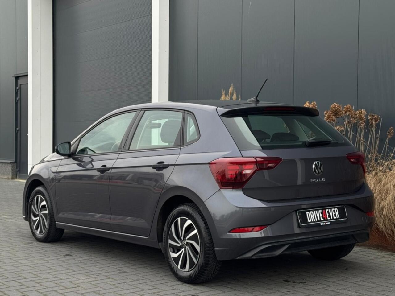 Volkswagen POLO 1.0 TSI Life GARANTIE NAVI APPLE CARPLAY ECC SPORTVELGEN
