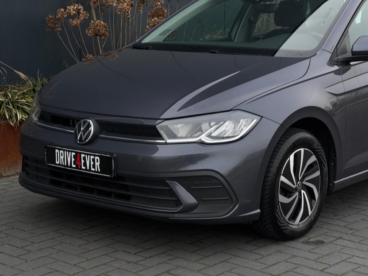Volkswagen POLO 1.0 TSI Life GARANTIE NAVI APPLE CARPLAY ECC SPORTVELGEN