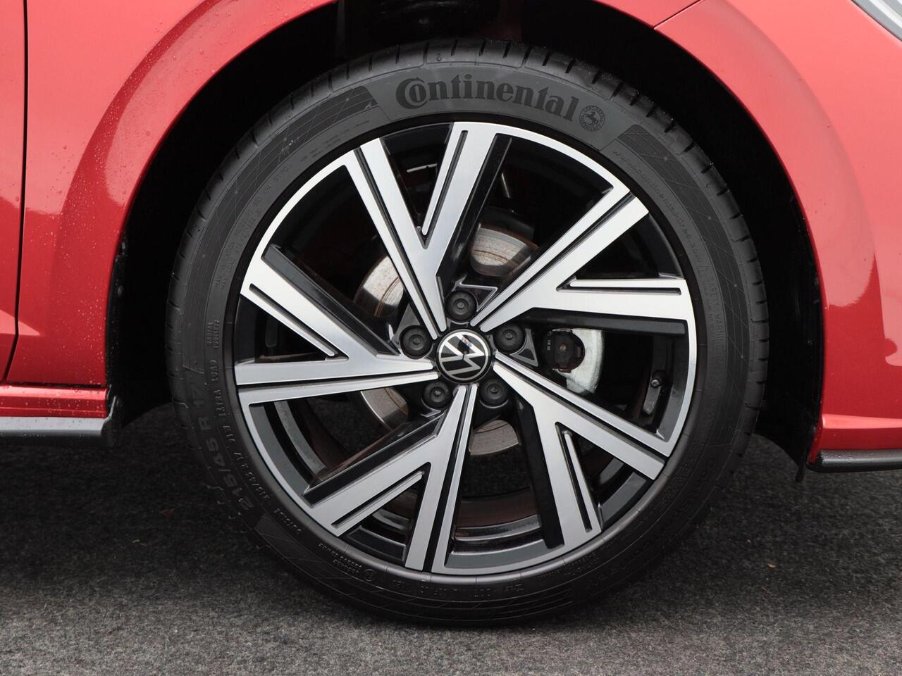 Volkswagen POLO 1.0 TSi R-Line | Full LED IQ | Panoramadak | Adaptive Cruise | Stoelverwarming | Camera | 13.949 Km!!