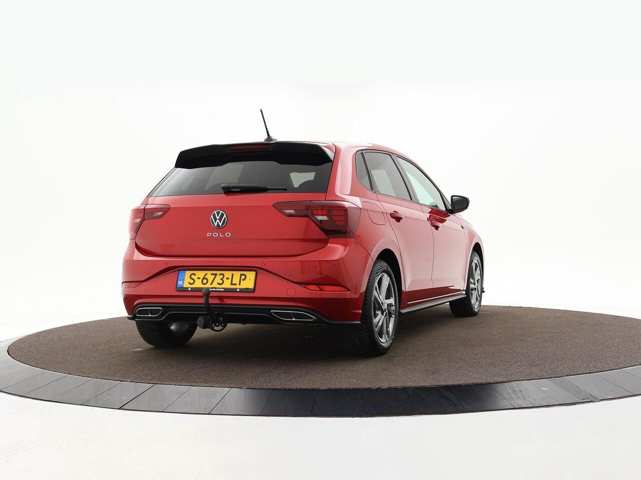 Volkswagen POLO 1.0 TSI 95pk DSG R-Line · Camera · Stoelverwarming · Keyless · Apple/Android Car Play · Trekhaak · Navigatie · 16'' Inch · Garantie t/m 09-03-2027 of 100.000km