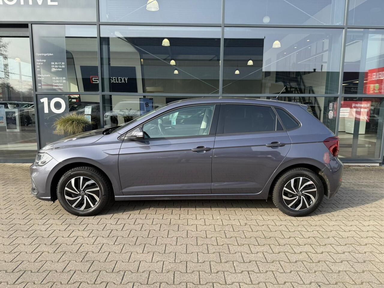 Volkswagen POLO 1.0 TSI Life *Stoelverwarming & Trekhaak*