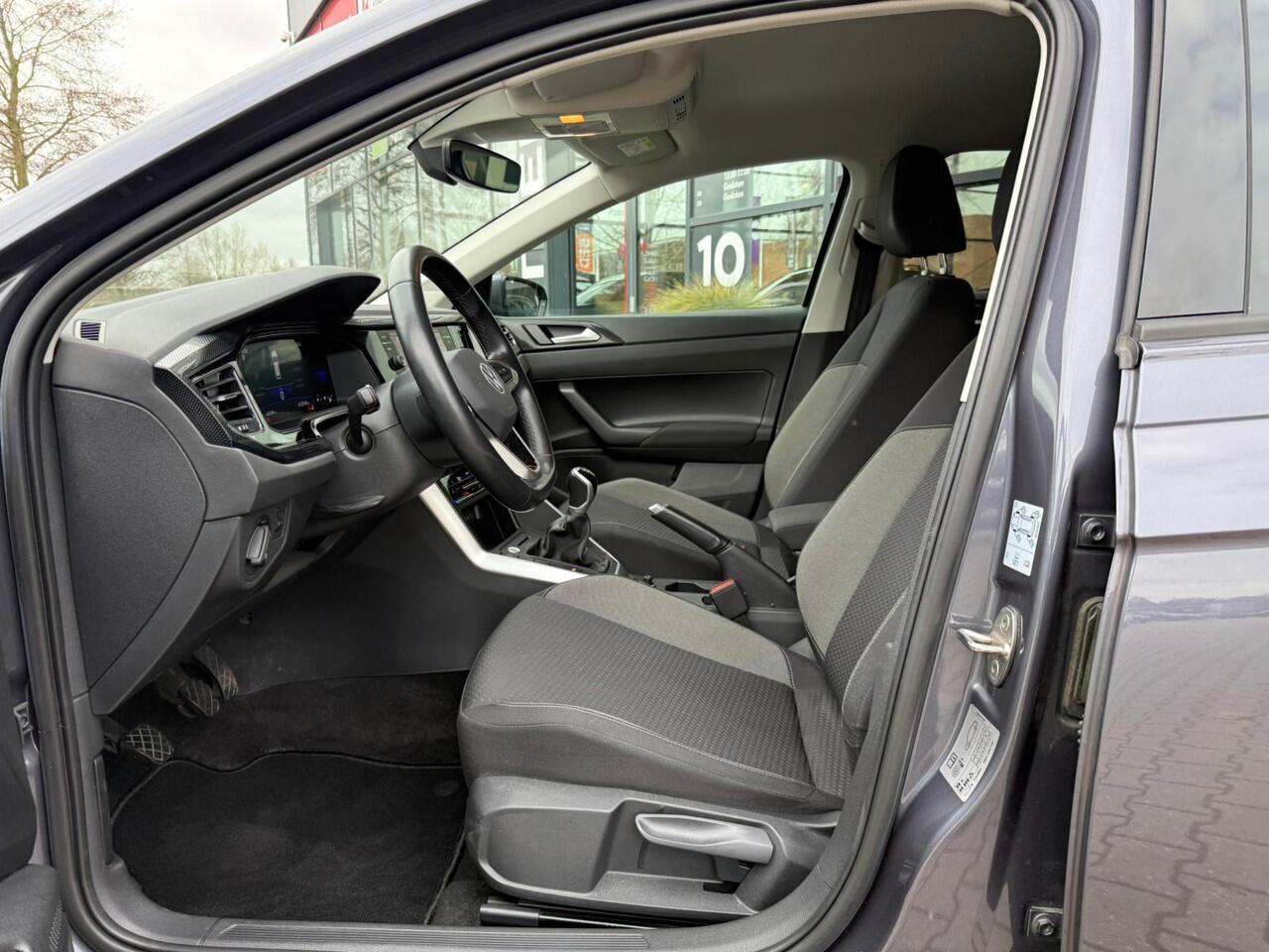 Volkswagen POLO 1.0 TSI Life *Stoelverwarming & Trekhaak*