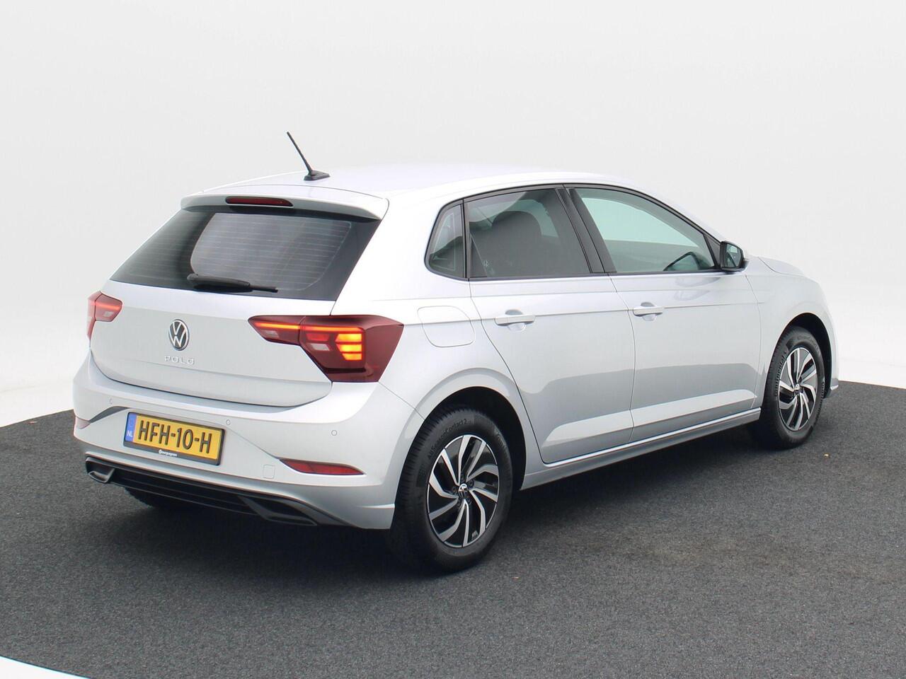 Volkswagen POLO 1.0 TSi Life Automaat | Adaptive Cruise | Virtual Cockpit | Stoelverwarming | 15 Inch | 76.278 Km