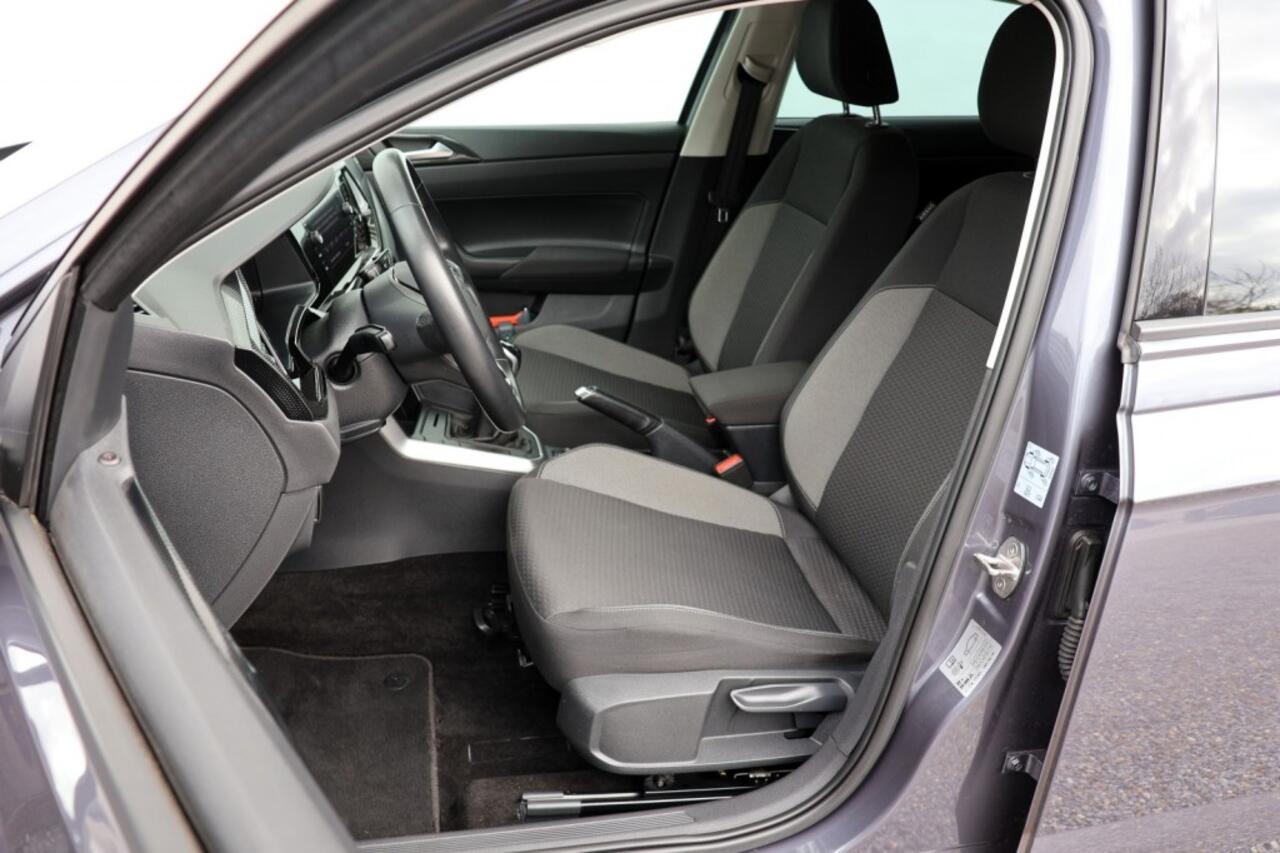 Volkswagen POLO 1.0 TSI Go - 95 pk **Carplay / PDC / ACC