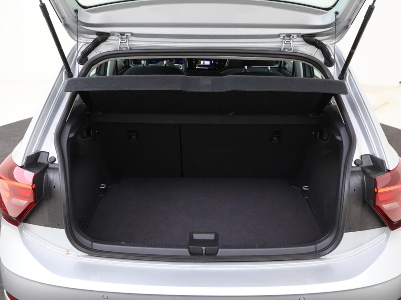 Volkswagen POLO 1.0 TSI Polo Edition Camera Carplay Velgen Full Led