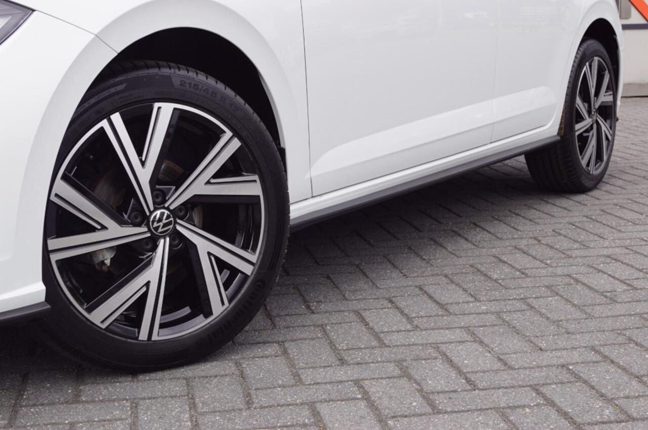 Volkswagen POLO 1.0 TSI DSG R-Line /Navi / Virt. cockpit /IQ LED/17LM /Zwart dak