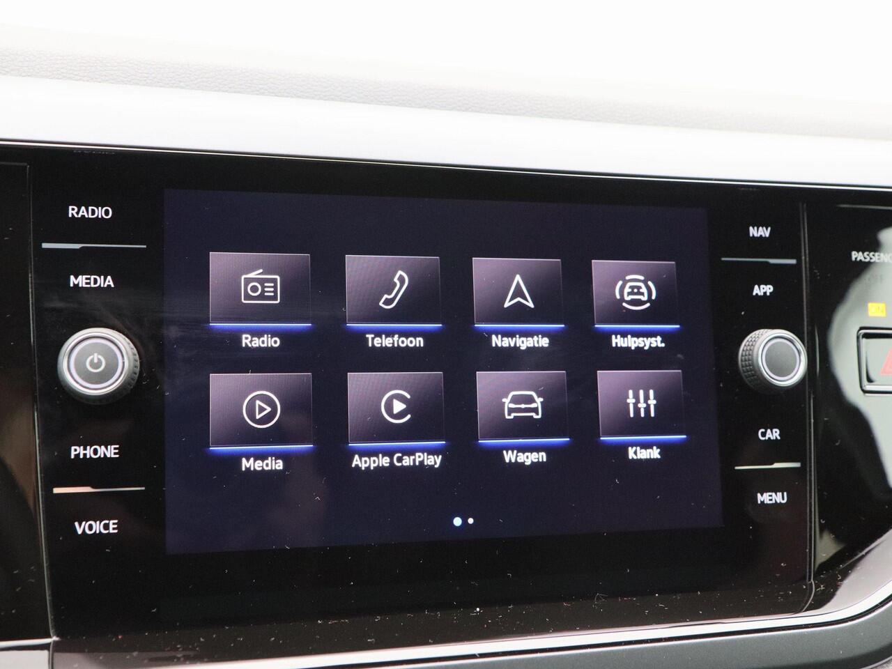 Volkswagen POLO 1.0 TSi 110 Pk Automaat R-Line Business | Adaptive Cruise | CarPlay | Parkeersensoren | Bluetooth | Camera | 16 Inch | 16.130 Km!!