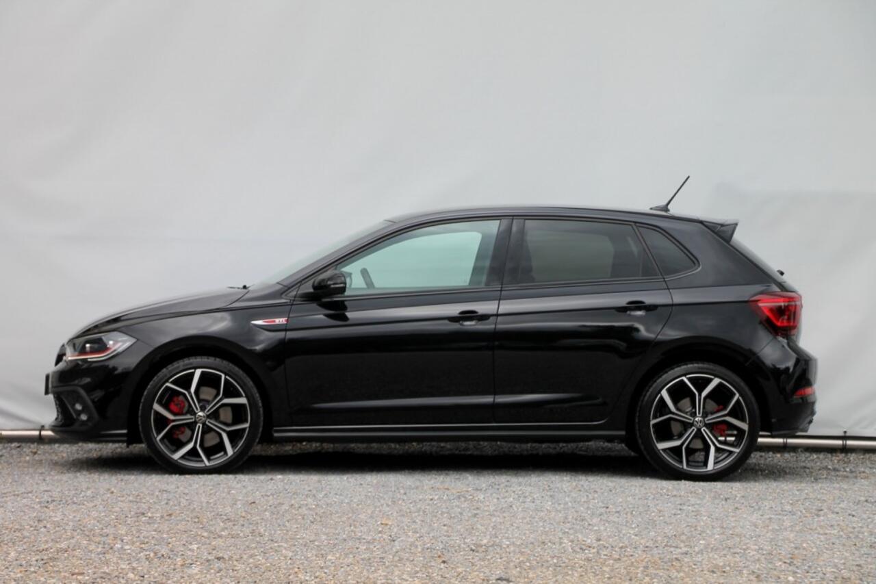 Volkswagen POLO 2.0 TSI GTI - 207 pk **Beats / IQ Light / Carplay