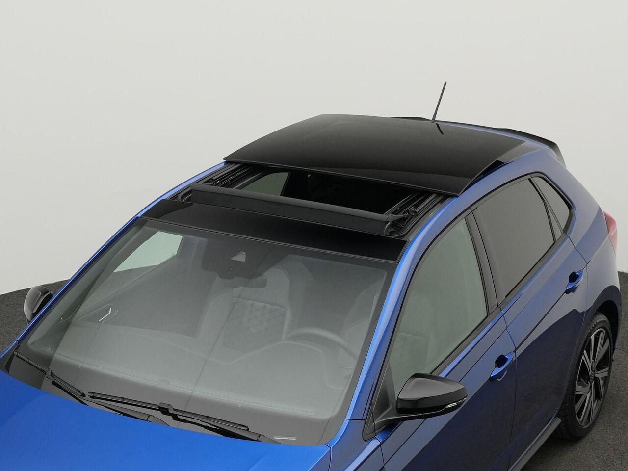 Volkswagen POLO 1.0 TSI 115 pk DSG R-Line Business | Panoramadak | IQ Light | Beats | Achteruitrijcamera | Navigatie | Stoelverwarming