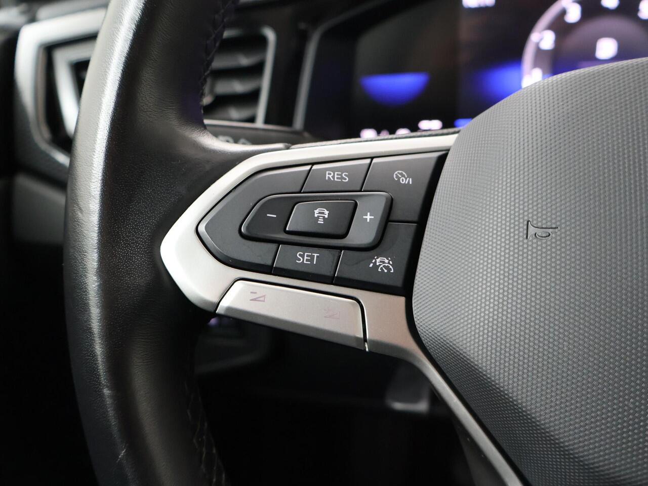 Volkswagen POLO 1.0 TSI Life | 95 PK | LED verlichting | Adaptive cruise control | Parkeersensoren | Apple Carplay/Android Auto |