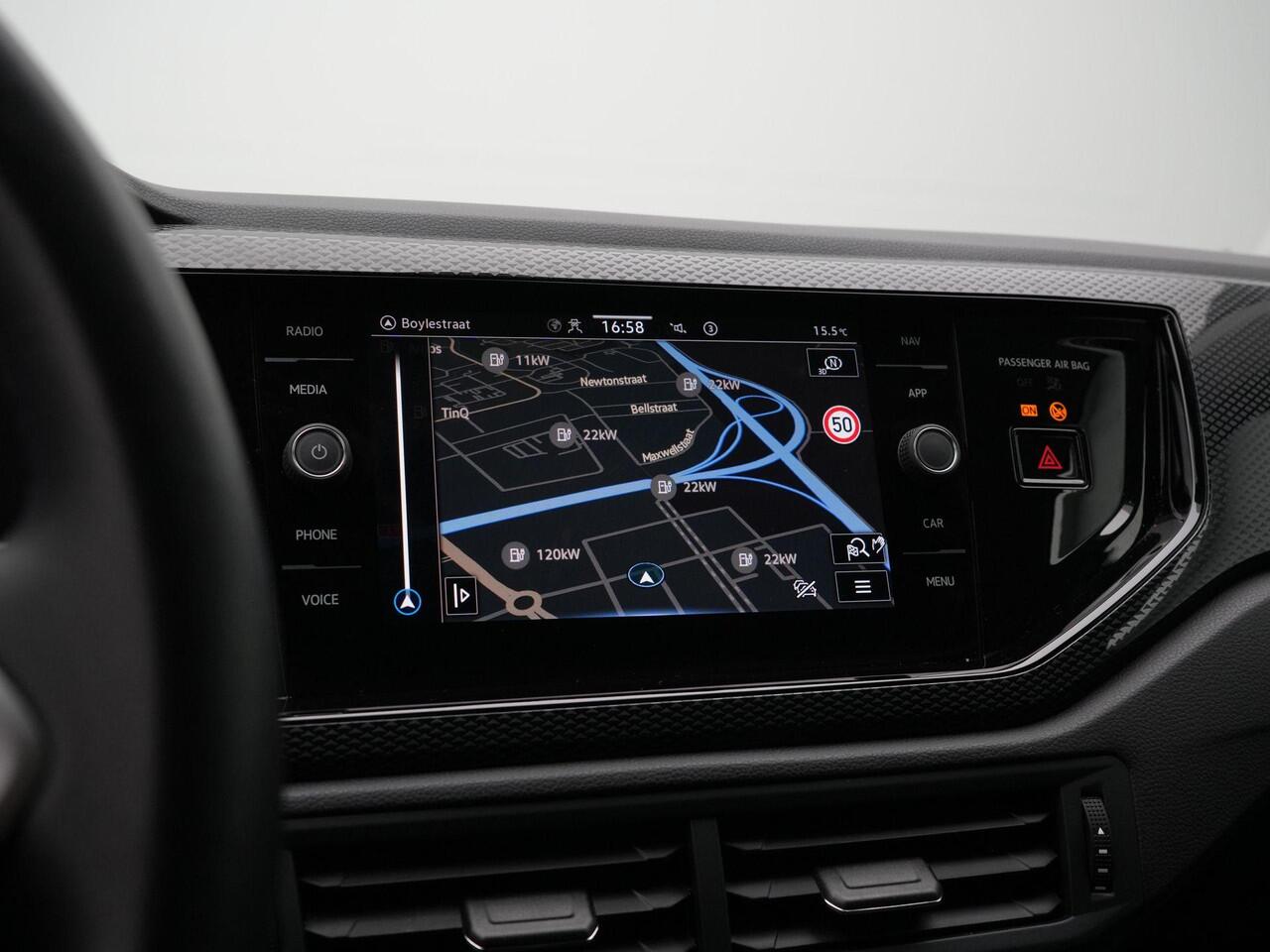 Volkswagen POLO 1.0 TSI 95 pk DSG Life Edition | Achteruitrijcamera | Navigatie | Stoelverwarming | Adaptive Cruise