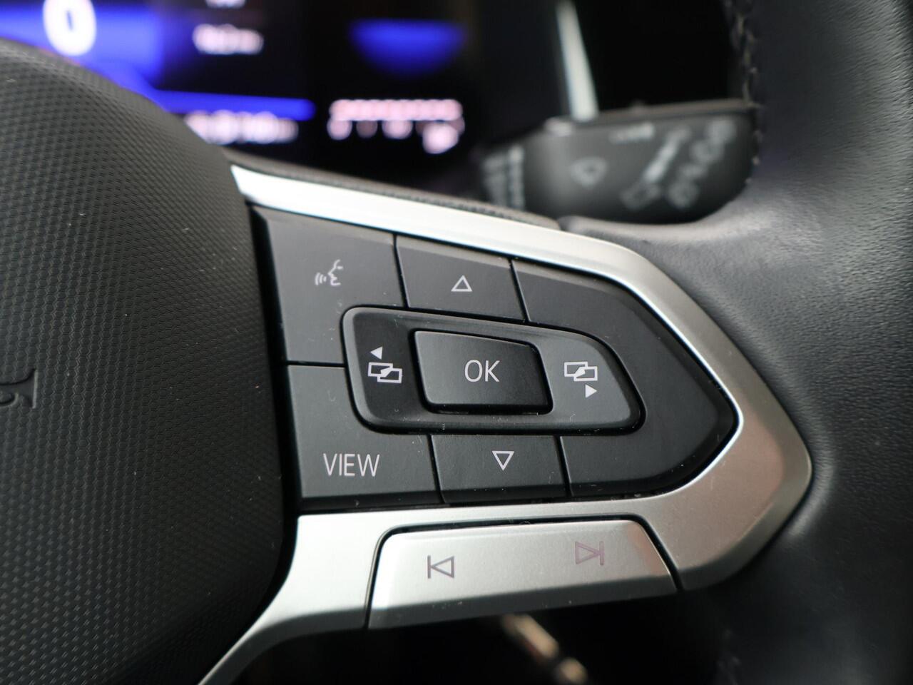 Volkswagen POLO 1.0 TSI Life | 95 PK | Adaptive cruise control | Parkeersensoren | LED verlichting |