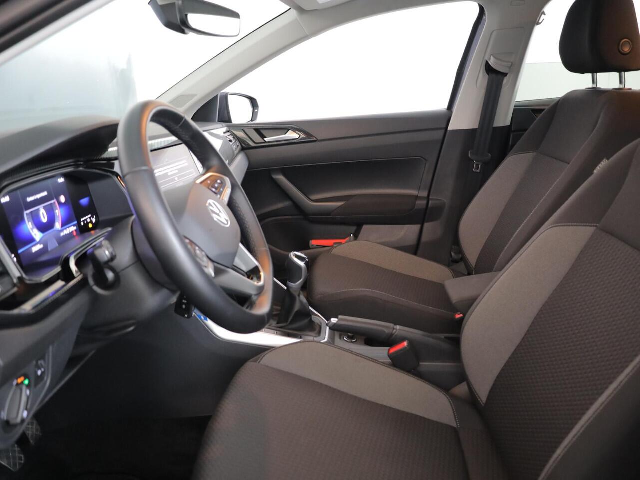 Volkswagen POLO 1.0 TSI Life Edition 95 pk | Verlengde garantie | Navigatie via App | Autom. airco | Parkeersensoren achter | Achteruitrijcamera | Adaptieve cruise control |