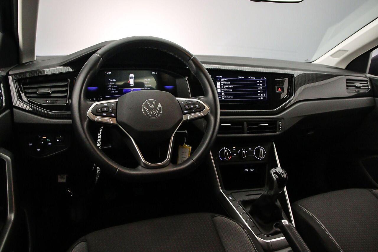 Volkswagen POLO Life Edition 1.0 TSI 95pk Adaptive cruise control, Achteruitrijcamera, LED koplampen, App connect, DAB, Radio, Bluetooth,