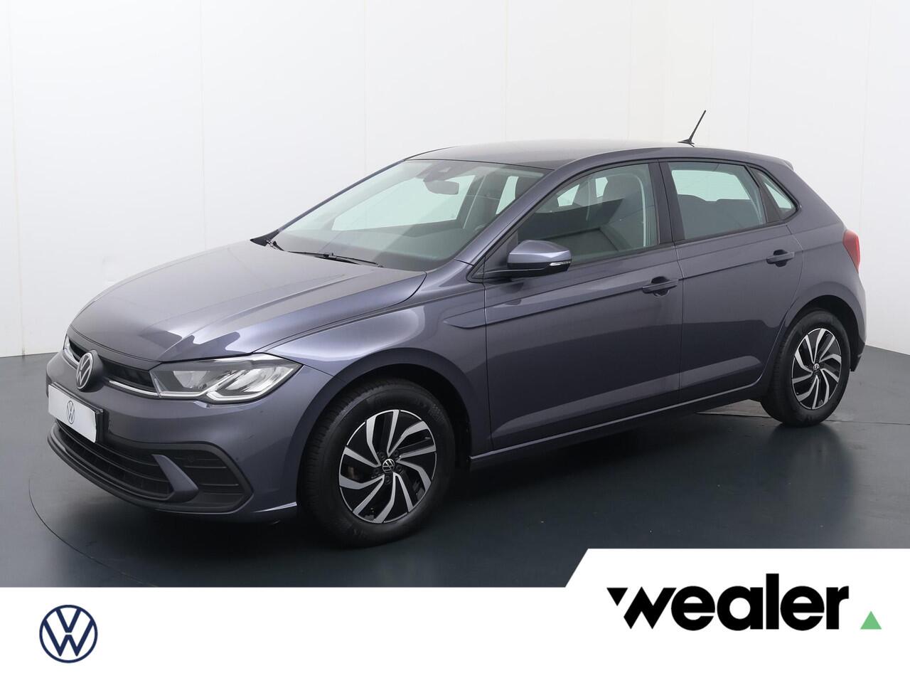 Volkswagen POLO 1.0 TSI Life | 95 PK | Adaptive cruise control | Parkeersensoren | Apple Carplay/Android Auto |