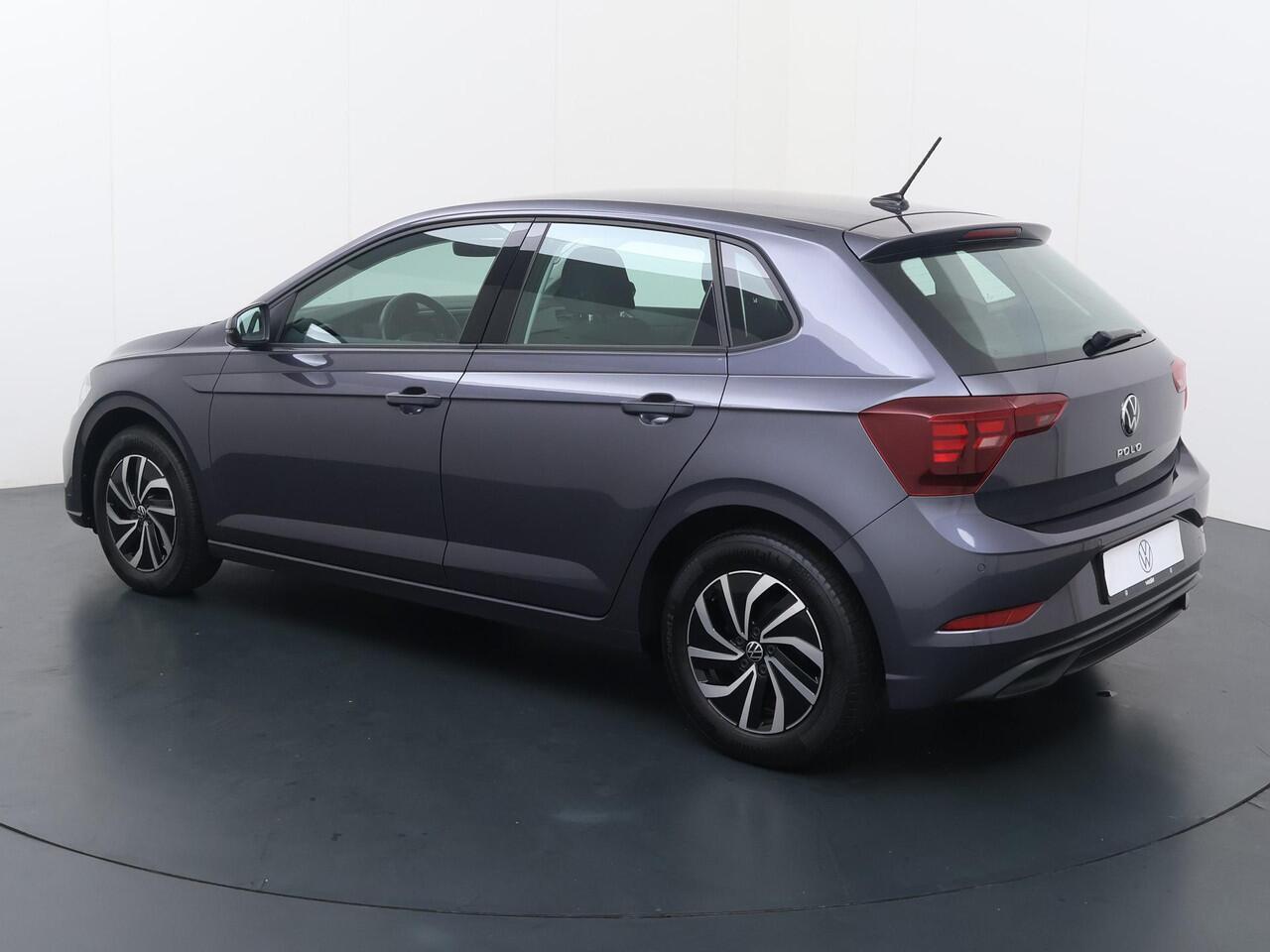 Volkswagen POLO 1.0 TSI Life | 95 PK | Adaptive cruise control | Parkeersensoren | Apple Carplay/Android Auto |