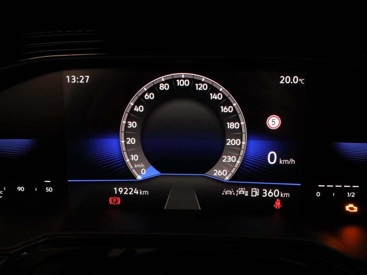 Volkswagen POLO 1.0 TSI Life Edition 95 pk | Verlengde garantie | Navigatie via App | Parkeersensoren achter | Achteruitrijcamera | Adaptieve cruise control |