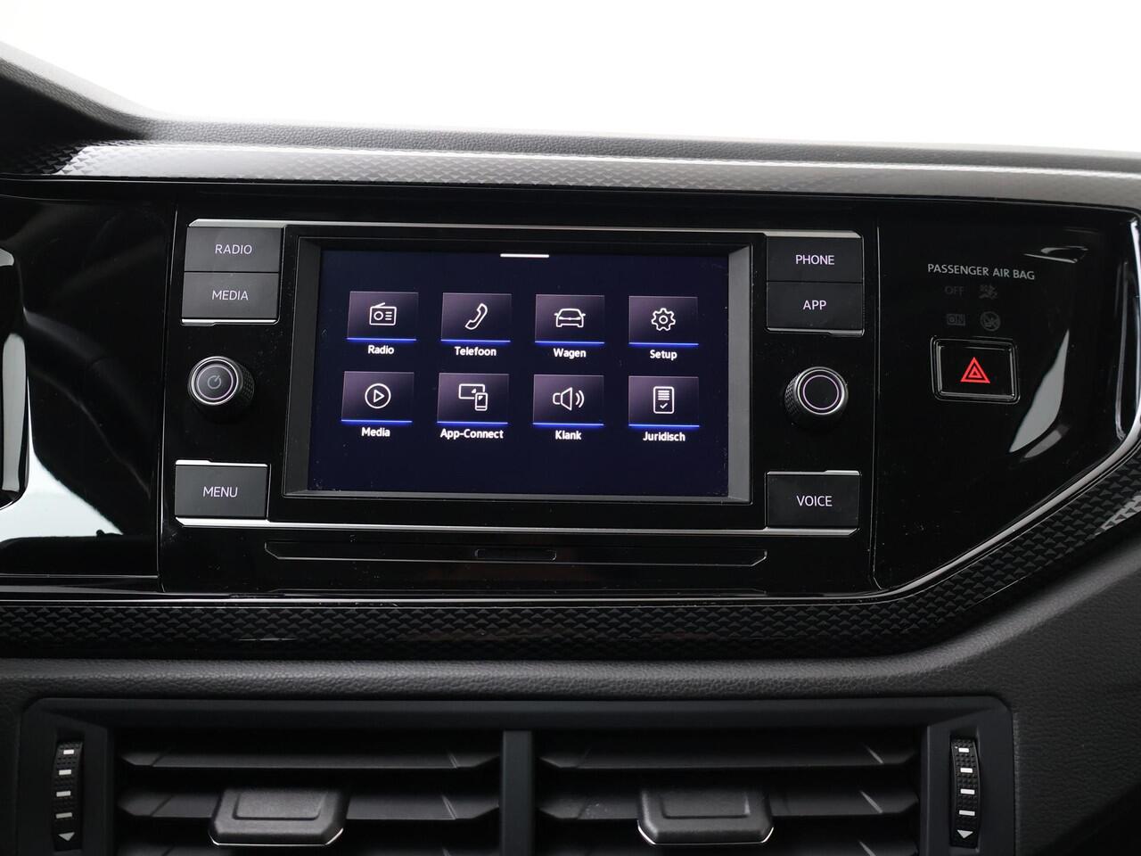 Volkswagen POLO 1.0 TSI Life | 95 PK | Automaat | Parkeersensoren | Apple Carplay/Android Auto |