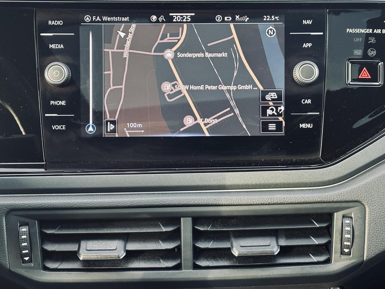 Volkswagen POLO 1.0 TSI R-Line Navi/Camera/AppleCarPlay/xenon/Led