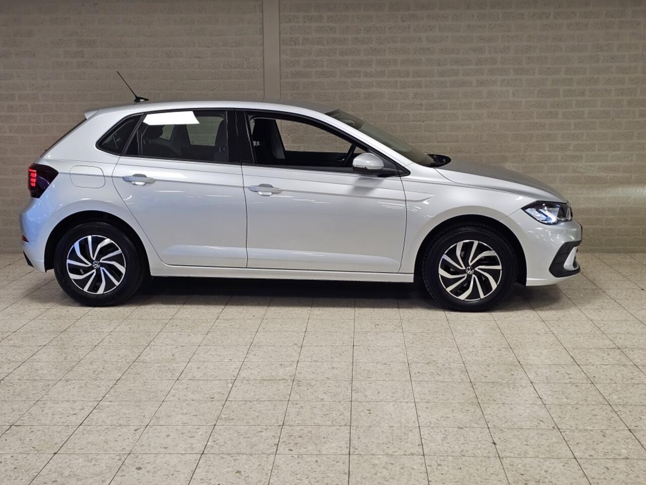 Volkswagen POLO 1.0 TSI (95Pk) Life Camera LED Géén Afleverkosten