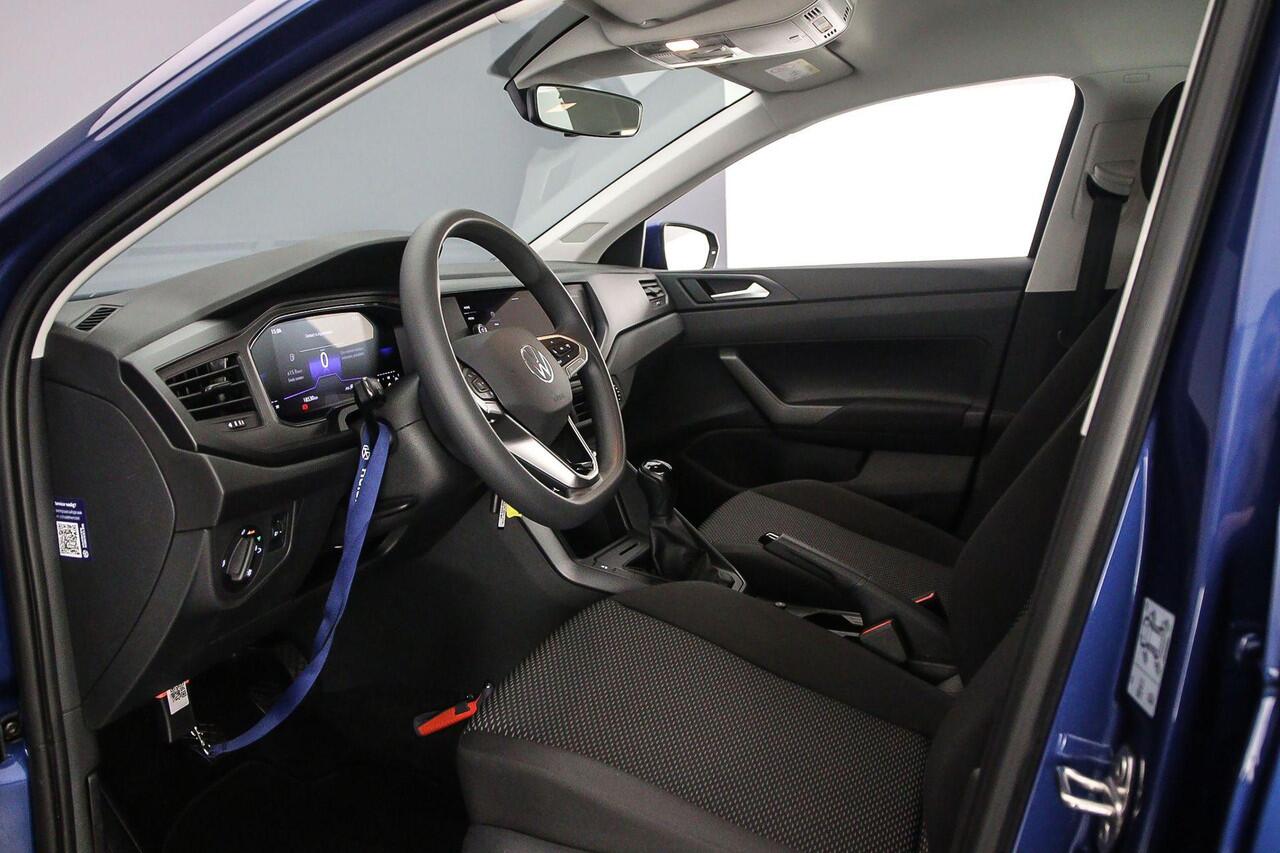 Volkswagen POLO Polo 1.0 MPI 80pk Cruise control, Airco, LED koplampen, Parkeersensor achter, DAB, Radio, Bluetooth